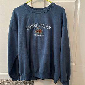 Blue Great Smoky Mountains crewneck!!
